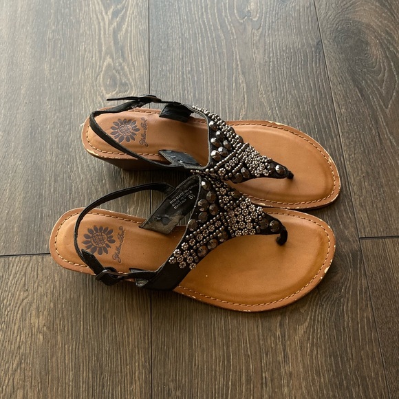 Yellow Box Embellished Wedge Sandals - Picture 3 of 8